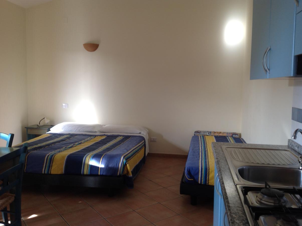 Club Esse Residence Capo D'Orso Palau Esterno foto